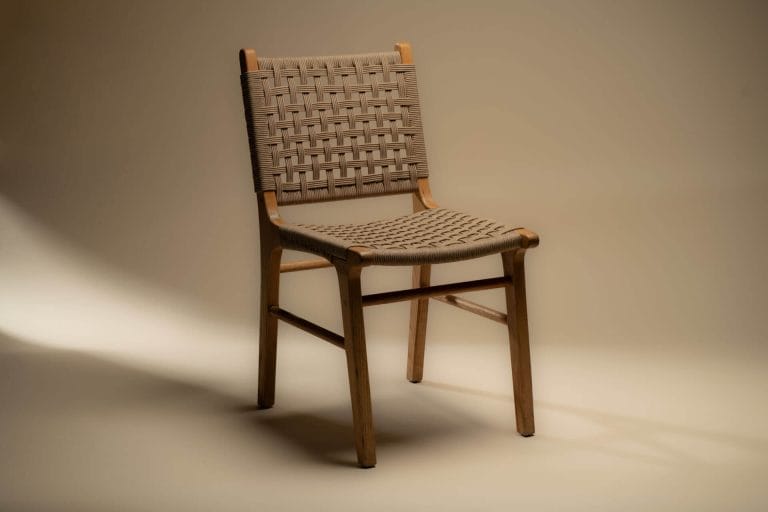 Sillas de madera modelo E Bowl
